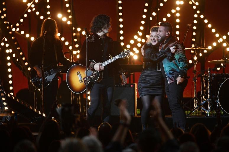 Dan + Shay & Kelly Clarkson // 2019 ACM Awards Dan + Shay & Kelly Clarkson // 2019 ACM Awards