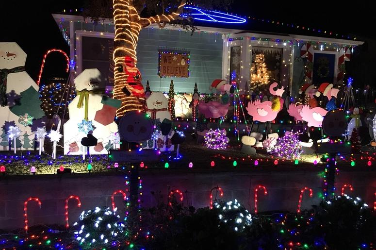 Christmas Decorations Christmas Decorations