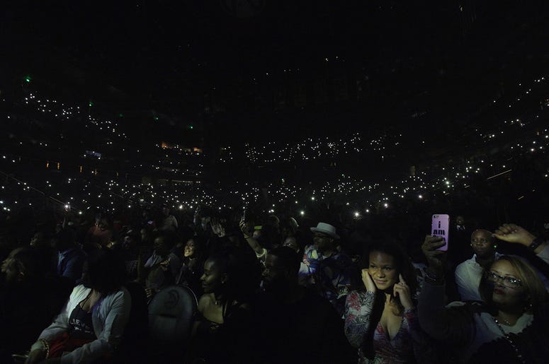 The crowd illuminates State Farm Arena with phones at V-103 Winterfest 2018 The crowd illuminates State Farm Arena with phones at V-103 Winterfest 2018