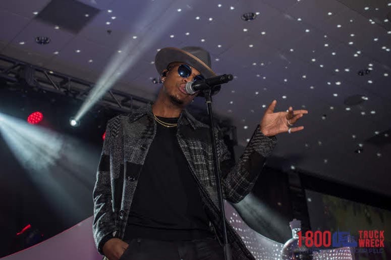 Soul Session Feat. NE-YO