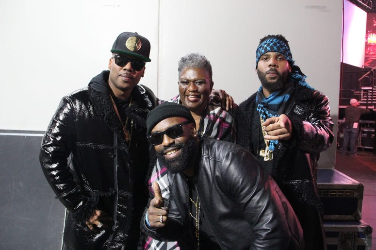 Jagged Edge and Joyce Littel backstage at V-103 Winterfest 2018 Jagged Edge and Joyce Littel backstage at V-103 Winterfest 2018