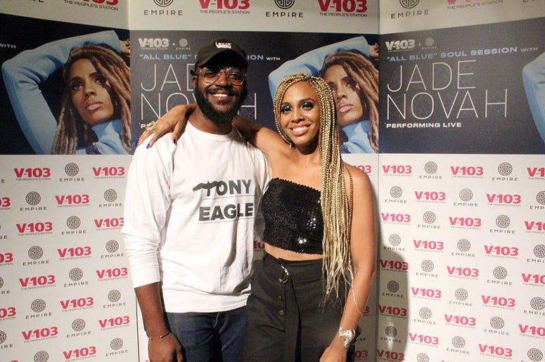 Jade Novah meets fans at V-103's August 2018 Soul Session in Atlanta Jade Novah meets fans at V-103's August 2018 Soul Session in Atlanta