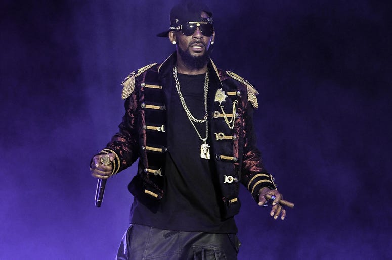 R. Kelly performs at the American Airlines Arena R. Kelly performs at the American Airlines Arena