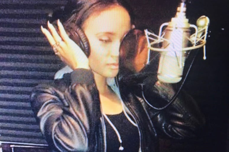Joycelyn Savage's family in Atlanta GA has been pleading with her to leave R. Kelly and come home. Joycelyn Savage's family in Atlanta GA has been pleading with her to leave R. Kelly and come home.