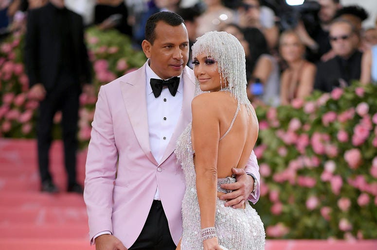 Alex Rodriguez and Jennifer Lopez attend the 2019 Met Gala Alex Rodriguez and Jennifer Lopez attend the 2019 Met Gala