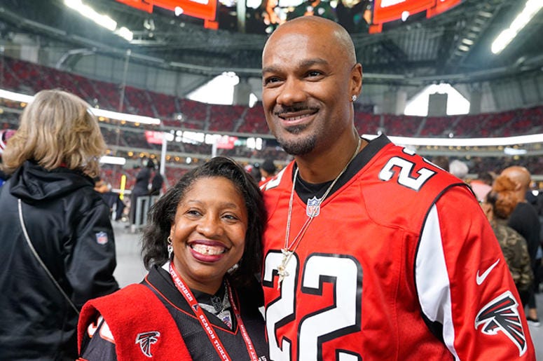 Big Tigger At The Falcons VS Cardinals Game December 16th 2018 Big Tigger At The Falcons VS Cardinals Game December 16th 2018
