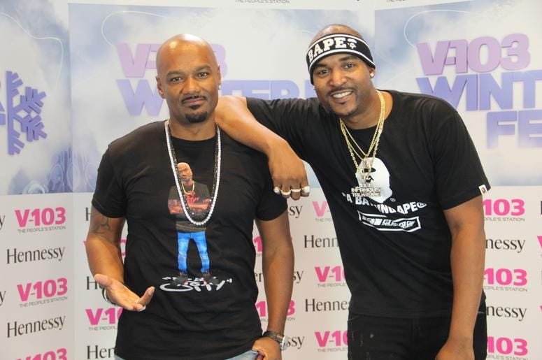 Big Tigger and DJ Infamous backstage at V-103 Winterfest 2018 Big Tigger and DJ Infamous backstage at V-103 Winterfest 2018