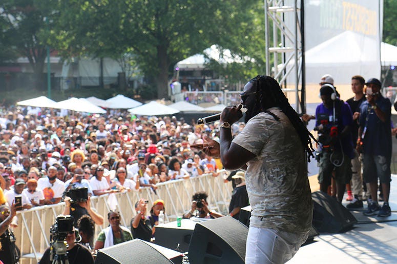 T Pain on Stage At One Music Fest 2019 T Pain on Stage At One Music Fest 2019