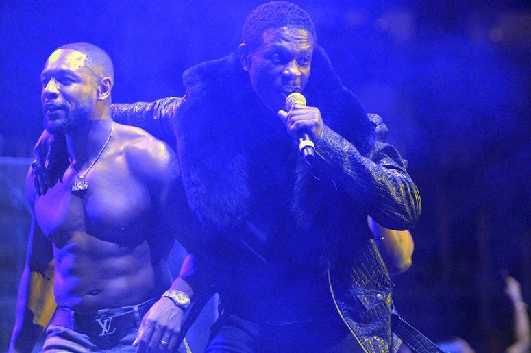 Tank and Keith Sweat performing at V-103 Winterfest 2018 Tank and Keith Sweat performing at V-103 Winterfest 2018