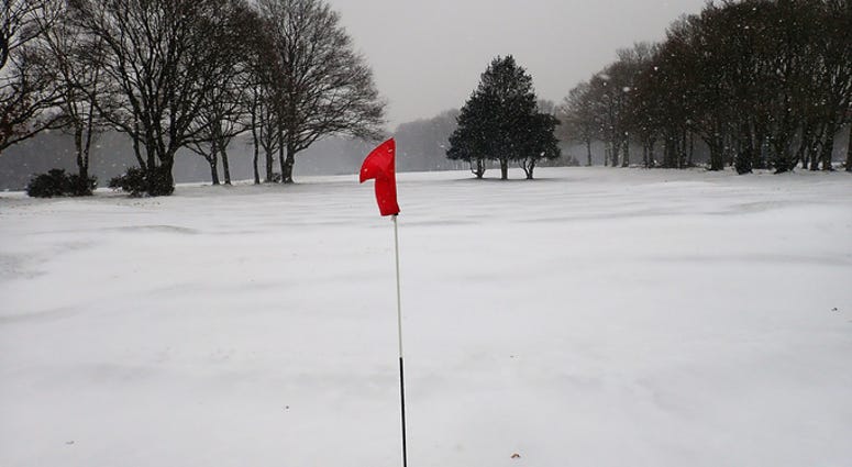 golf in the snow