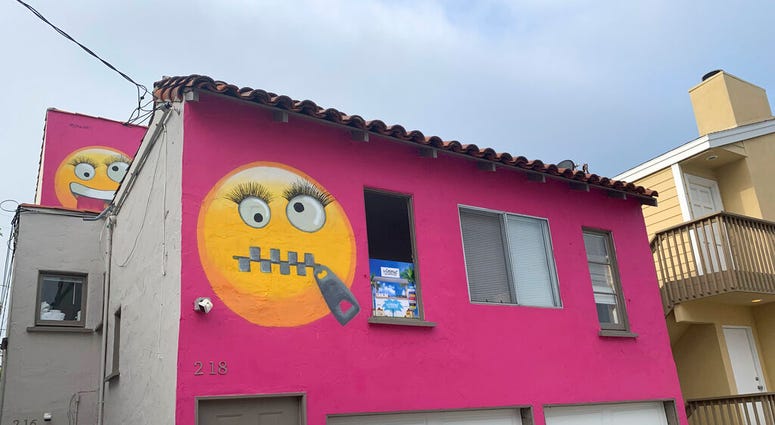 emoji house emoji house