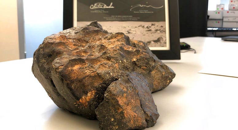 lunar meteorite AP lunar meteorite AP