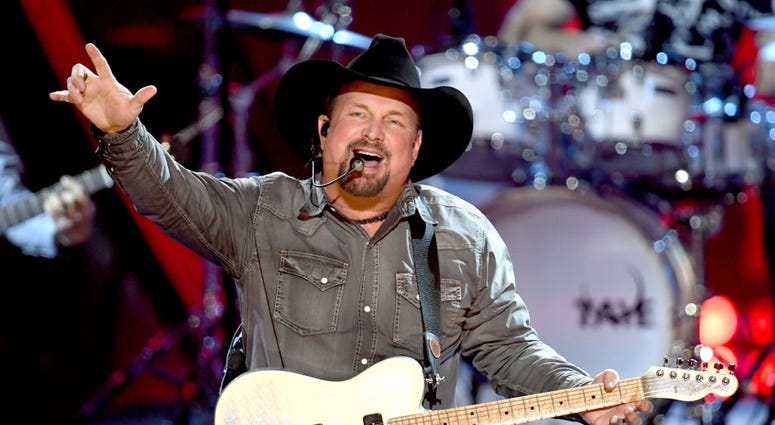 Garth Brooks performs onstage at the 2019 iHeartRadio Music Awards which broadcasted live on FOX at Microsoft Theater on March 14, 2019 in Los Angeles, California Garth Brooks performs onstage at the 2019 iHeartRadio Music Awards which broadcasted live on FOX at Microsoft Theater on March 14, 2019 in Los Angeles, California