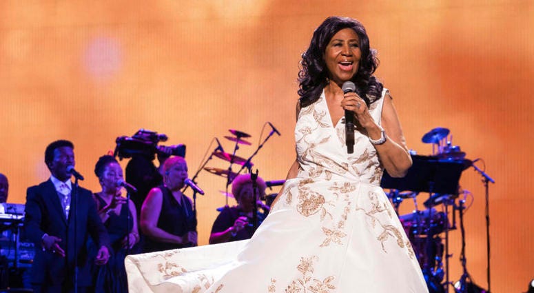 Aretha Franklin performs Aretha Franklin performs