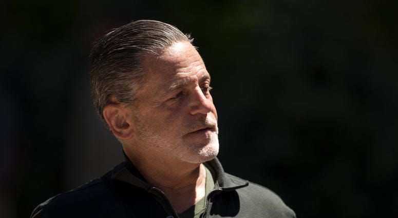 dan gilbert dan gilbert