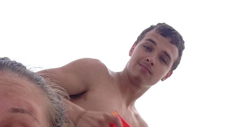 Missing 22-year-old kayaker Missing 22-year-old kayaker in Flat Rock