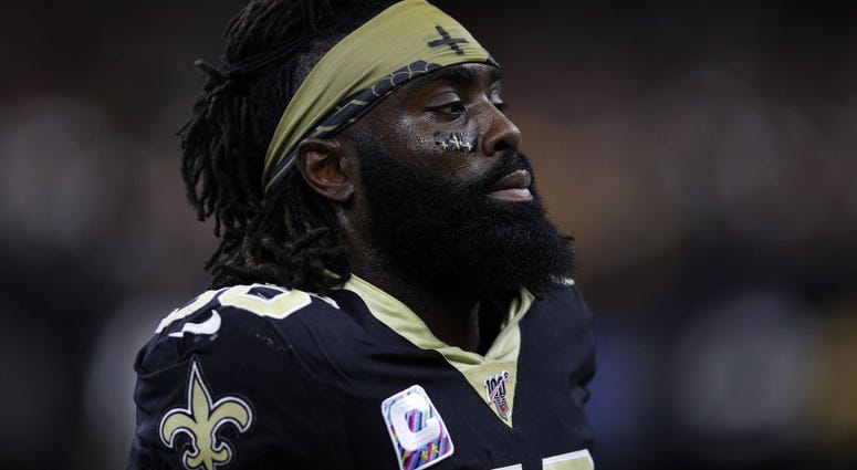 NEW ORLEANS, LOUISIANA - OCTOBER 06: Demario Davis #56 of the New Orleans Saints looks on during the game against the Tampa Bay Buccaneers at Mercedes Benz Superdome on October 06, 2019 in New Orleans, Louisiana. (Photo by Chris Graythen/Getty Images)