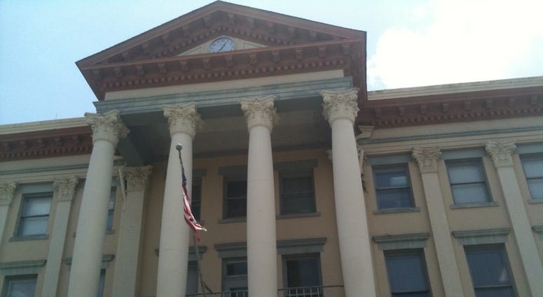 Gretna's Mayor's Court survives legal challenge