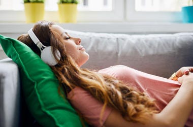 You Should Listen to 78 Minutes of Music a Day for Your Mental Health