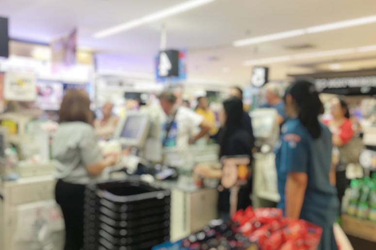 Here's the Worst Day to Shop For Thanksgiving Dinner