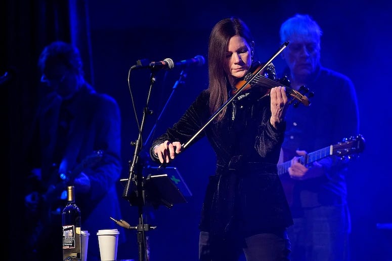 10,000 Maniacs performs live at City Winery Chicago