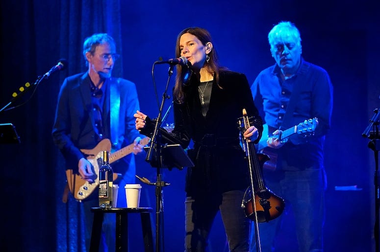 10,000 Maniacs performs live at City Winery Chicago
