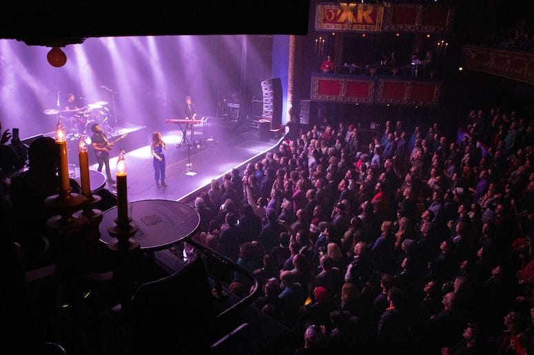 Alice Merton performs live in concert at the 93XRT Holiday Jam.