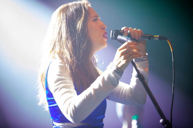 Alice Merton performs live in concert at the 93XRT Holiday Jam.
