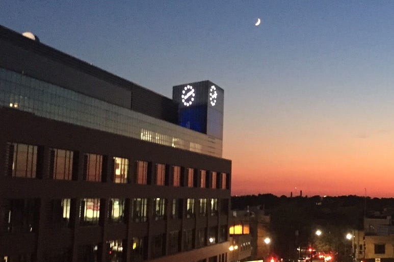 Night falls in Wrigleyville