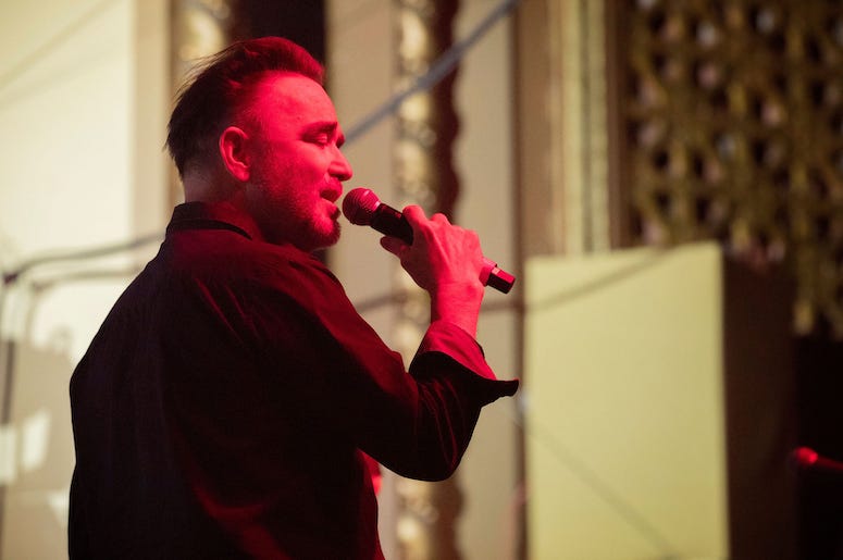 Poi Dog Pondering performs in Downers Grove at Classic Cinemas Tivoli Theatre.