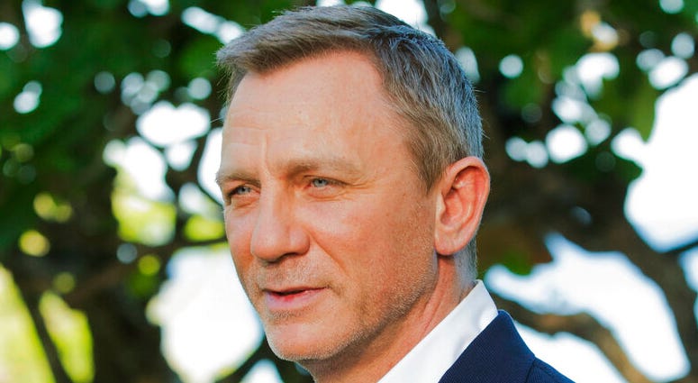Daniel Craig, Bond