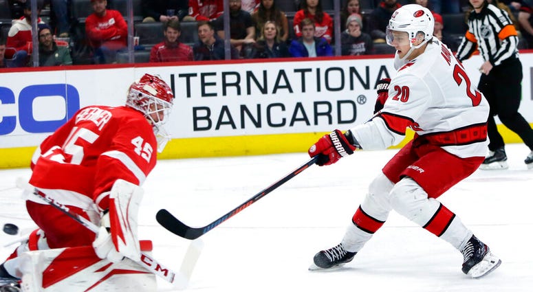 Red Wings vs. Hurricanes