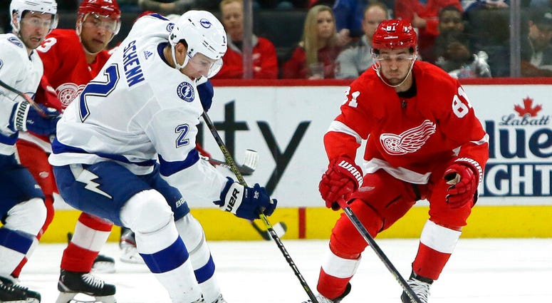 Red Wings vs. Lightning