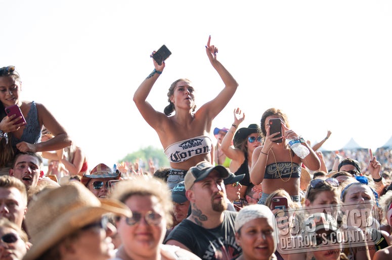 Brett Young, Faster Horses Brett Young, Faster Horses