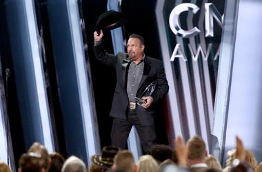 Garth Brooks at the 53rd Annual CMA Awards