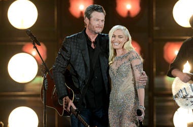 Blake Shelton and Gwen Stefani Perform at the 2016 Billboard Music Awards
