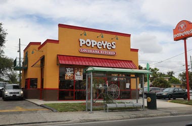 Popeye's Restaurant Exterior