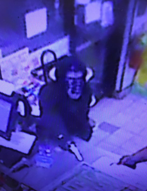 Armed Robbery Suspect at 7-Eleven on River St. Armed Robbery Suspect at 7-Eleven on River. St.