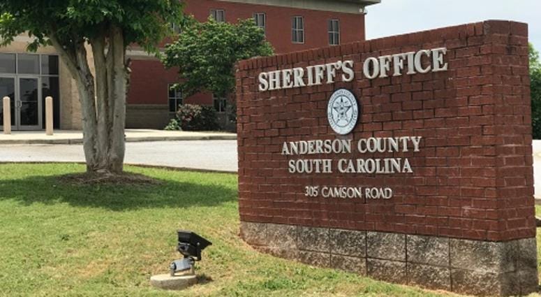 Terry Jenkins of Anderson wanted on mutiple warrants