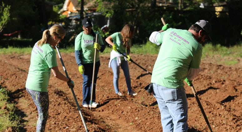 1Day1Thing Earth Day 2019 Metro Atlanta Urban Farm 1Day1Thing Earth Day 2019 Metro Atlanta Urban Farm
