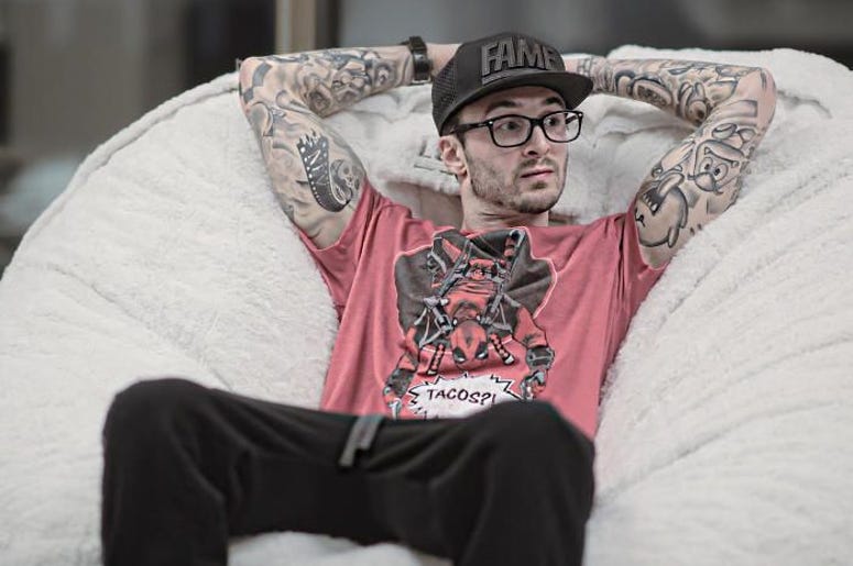#Hot937HotConvos - Chris Webby Talks New Music With Pete Davidson, Giving Back During The Pandemic, Fred The Godson & More!