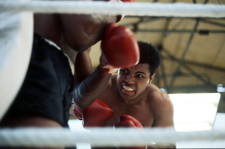 Muhammad-Ali-GettyImages-1527123.jpg