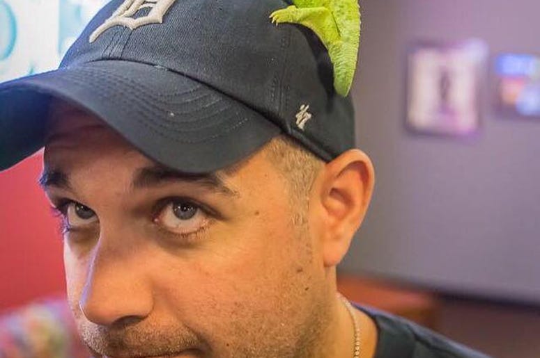 Is that a lizard on my head?
